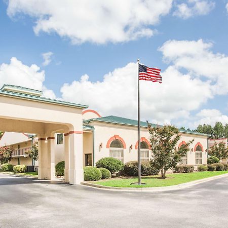 Days Inn & Suites By Wyndham Columbia Airport West Columbia Ngoại thất bức ảnh